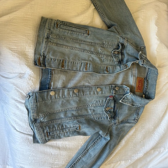 Levi’s jacket - Picture 2 of 5